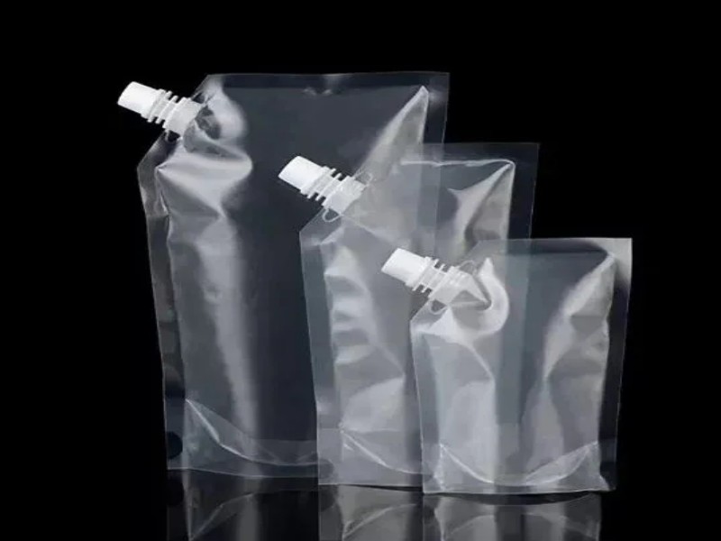 Rejecting Waste and Residue: The Innovative Application of PROA Controlled Dispensing Spout Pouches in Catering Seasoning Sauces